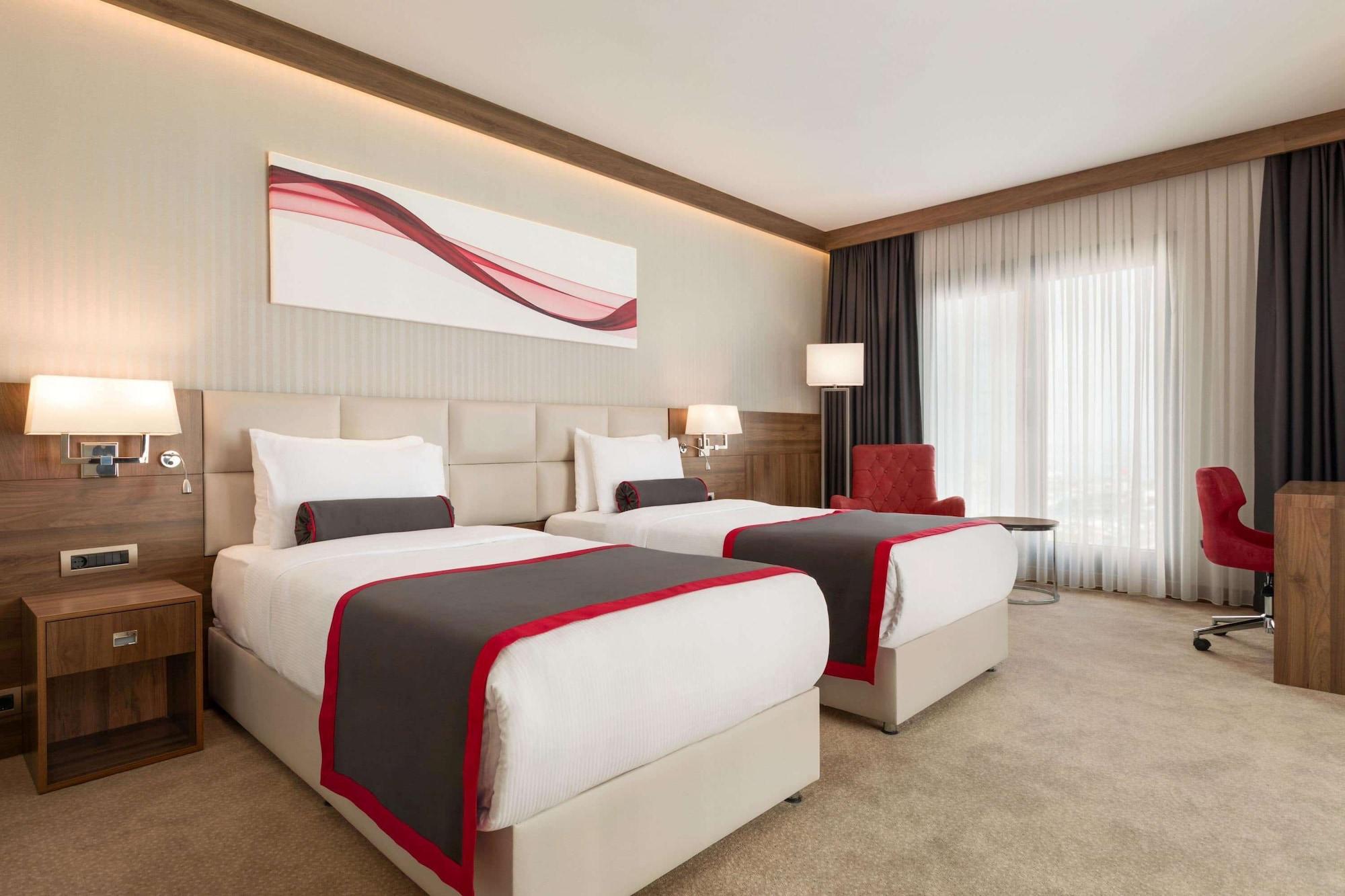 Hotel Ramada By Wyndham Beylikduzu Stambuł Zewnętrze zdjęcie